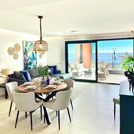Luxury 3 Bedroom Apartment 300M From The Beach 丰希罗拉 外观 照片