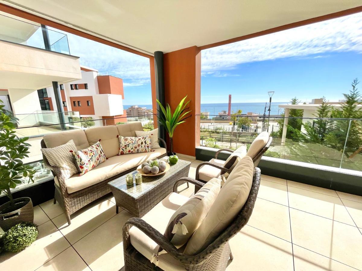 Luxury 3 Bedroom Apartment 300M From The Beach 丰希罗拉 外观 照片